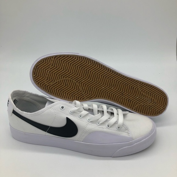 Nike Shoes | Nike SB Mens Blazer Court Low White Black Skateboarding Size 10 CV1658-101 | Color: Black/White | Size: 10 | Mattcline2's Closet